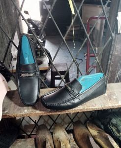 sepatu sol tanam kulit pria