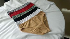 Womens Cotton Panties Seamless Underpants Solid Color Mid Waist Briefs M-XL Comfort Panty High Quality