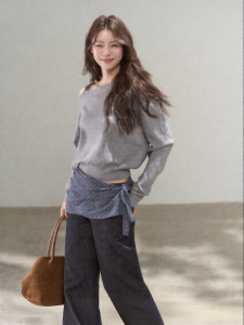 YIKEXIAOYEMEI | Áo Sweater Dài Tay Off-Shoulder Màu Xám Cho Nữ