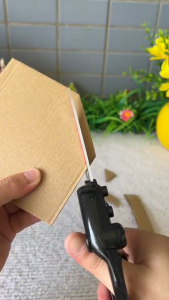 Kéo cắt tích hợp laser công nghệ mới chuyên dùng trong ngành may mặc. Kéo Laser định vị lấy dấu chuyên nghiệp