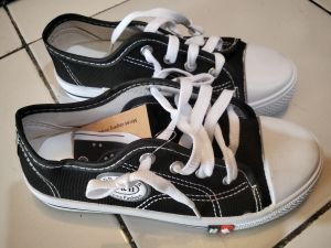 sepatu anak sekolah nb tali sol kuning