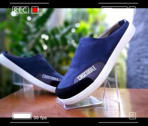 Sepatu Bustong Pria Kulit / Sepatu Slop Pria / Sandal Bustong Kickers Crostrax Pria / Sepatu Casual / Sendal Bustong Kulit Suede / Sandal Bustong Pria