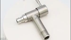 Washing Machine Faucet: 304 Stainless Steel Wall-Mounted 1/2 Inch Faucet