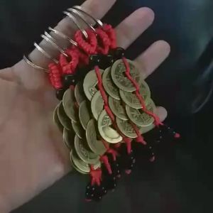 Phuwancha Dtae Dang - Chamomile Extract - CBD Oil 3ml x 5 pieces - Enhance Pocket - White Edition - Gives Energy for 12 Hours - Suitable for Both Men and Women