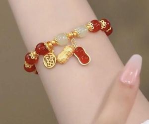 Abee Acc-149 Aksesoris Fashion style Gelang wanita Giok motif kacang merah hijau Gelang gioktitanium