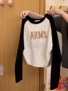 เสื้อยืดแขนยาวทรงเข้ารูปสำหรับผู้หญิง เสื้อชั้นในฤดูใบไม้ร่วงและฤดูหนาว เสื้อชั้นในดีไซน์เรียบง่ายแบบลำลองสำหรับใส่ทำงาน เสื้อชั้นในสไตล์เกาหลี