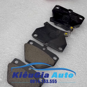 Má phanh/ Bố thắng sau Toyota Corolla Altis 2001-2007 04466YZZZAE Chính hãng