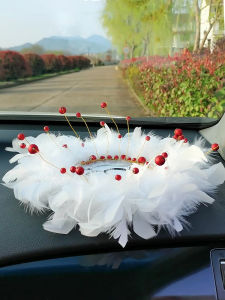 On Board Non Slip Mat Car Dashboard Storage Pad Car Pearl Feather Car Interior Decoration Sun Protection High Temperature Resistant Medium