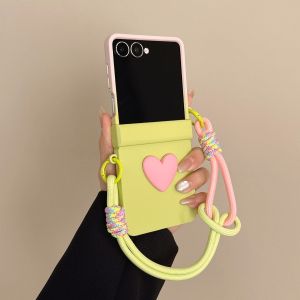 szhaiyu | Wrist Strap Cute 3D Gradient Color Heart Phone Case for Samsung Galaxy Z Flip 8 7 6 5 4 3 Flip8 Flip7 FE Hinge Shockproof Cover