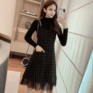 ชุดเดรสสายเดี่ยวผ้าวูลตาข่ายใส่ด้านในอ่อนโยนสไตล์ชาแนลสำหรับคนตัวเล็กแบบใหม่สไตล์ฝรั่งเศสฤดูใบไม้ร่วงและฤดูหนาวชุดสองชิ้น
