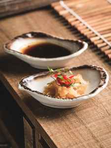 Home Use Ceramic Sauce Dish Underglaze Color Creative Dim Sum Plate Sushi Soy Sauce Dish Nordic Style Macaron Color Unusual Shape