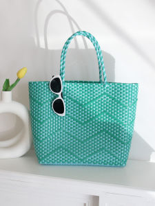 French Style Woven Bag Straw Bag Womens Summer 2024 New Arrival Seaside Vacation Beach One-Shoulder Rattan Artsy Bucket Bags