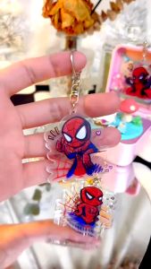 Spider-man merentasi labah-labah ayat akrilik rantai kunci