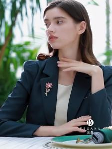 FESANU | Austrian Crystal Lotus Brooch High-end Ornament