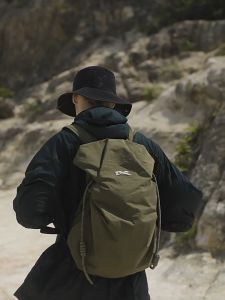 NIID VIA Series Fashion Backpack (28L): A Travel Backpack for Outdoor Activities