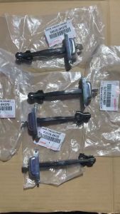 Thanh hạn chế cửa/giới hạn cửa Toyota Innova 2018