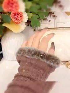 Junkie Makeup - Kuku Palsu Dan Lem Nail Art Wisuda Aesthetic Varian 3D