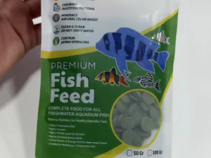 Thức ăn cho cá ăn tầng đáy không làm đục nước cá biển và nước ngọt Dr+ Premium Spirulina Wafers