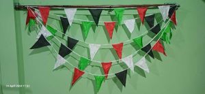 BENDERA SEGITIGA WARNA WARNI/BENDEDA SEGITIGA KAIN umbul umbul rumbe merah putih/renceng merah putih