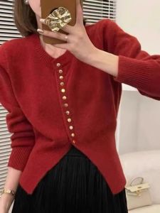 Red Knitted Sweater Womens Early Spring Fashion 2025 New Inner Wear Elegant Beautiful Top Design Unique Korean Style Long Sleeve