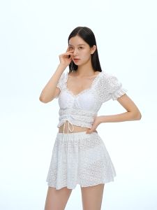 ชูดว่ายน้ํา แขนสั้น เอวสูง เหมาะกับ เดินชายหาด สีขาว สำหรับผู้หญิง H2442