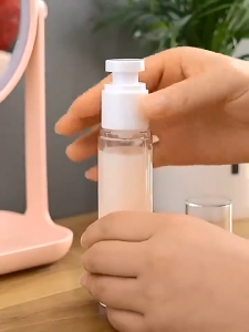 Refillable Reusable Vacuum Cosmetic Spray Lotion Cream Pump Dispenser Clear Travel Bottle (1pc 3pc)