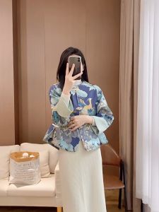 daidai (Ready Stock) Jacquard Blue Top Loose Tang Suit Women Blouse CNY Cheongsam 女唐装上衣国风时尚女装宽松凤穿牡丹提花长袖上衣女改良唐装旗袍