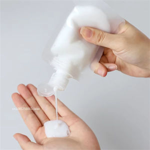 Refillable empty squeeze bags for travel 30ml/50ml/100ml standing bags toiletries lotion gel squeeze bags plastic toiletries
