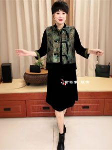 Spring Autumn Winter Midlife Mommy Style Fashionable Short Jacket with Button Versatile Loose Casual Large Size Vest