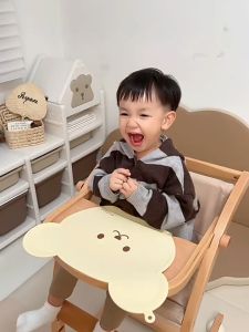 แผ่นรองจานซิลิโคน กันน้ํา กันลื่น ทําความสะอาดง่าย แบบพกพา สําหรับเด็ก