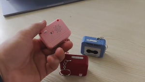 BF-C1326 Gantungan Kunci Rekaman Musik Box Mini Keychain Voice Tape Recorder Unik / Ganci Lucu