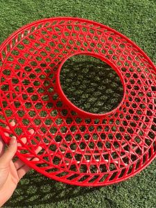 หมวกกันน็อคแบบถักจากไผ่สีดำสำหรับการแสดง Danse แฟชั่นฤดูใบไม้ผลิและฤดูร้อน หมวกกันน็อคแบบสวมสำหรับผู้ใหญ่ หมวกทรงกลมสำหรับการแสดง