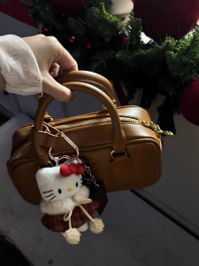 Hellokitty Cat Pendant Bag Charm Vintage Chinese Keychain Doll Gift Kitty Cat KT Cloak Bag Accessory Unbranded 2024 Winter