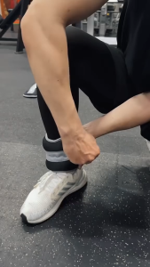 tạ đeo chân tay tăng sức bền và thể lực hiệu quả ( 2 chiếc )- ( 1kg/ 1 chân )