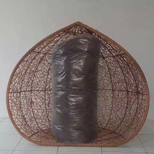 KURSI AYUNAN GANTUNG SEMI JUMBO ROTAN SINTETIS SET CUSHION / AYUNAN GANTUNG INDOOR OURDOOR DESAIN MINIMALIS