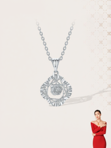 Clover and Rose Design Platinum Pendant
