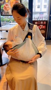 SG【READY STOCK】Baby Carrier oddler Side-Sling Carrier Up to 20kg Hip Seat Carrier Baby Newborn 6-72 Months Multifunctional Baby Infant Baby Sling抱娃神器/婴儿背带