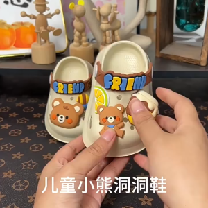 Childrens slippers in soft sole anti slip home bathing babys cool slipper girls toe hole sandal