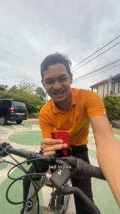 LOG ON HOLDER LO-CRH36 (STANGMOTOR/SEPEDA) ALUMINIUM ALOY DUDUKAN HP STAND HP