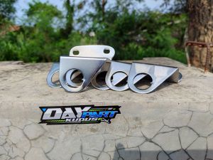 pangkon dudukan kunci kontak cb 125 cg 125 cb 100 crom tebal