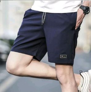 Celana pendek casual dewasa kekinian