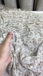 VOAN CHIFFON HOA NHÍ NỀN TRẮNG GẠO - KHỔ VẢI 1.5M - VẢI NHÀ PHẠM