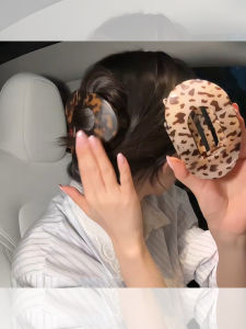 Kẹp Tóc Cá Mập Kiểu Dáng Mới 2025 Kẹp Tóc Nữ Kẹp Tóc Kiểu Mỏ Vịt Không Gây Đau Đầu Phụ Kiện Tóc Thời Trang Hàn Quốc