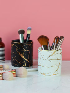 NORDICชิค ถ้วยเก็บของเซรามิกสไตล์ยุโรปเหนือ สำหรับเก็บปากกา ดินสอ ดินสอเขียนขอบตา ดินสอเขียนคิ้ว สไตล์ย้อนยุค