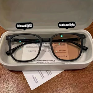 Photochromic Presbyopia Eyewear for Men Women High-definition Glasses