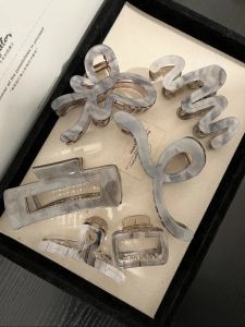 Elegant Acetate Shark Clip Hair Accessories Korean Style Fashionable Hair Grips for Women Girls Hair Decoration