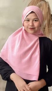 Jilbab Instan Bergo Tali Maryam Ariel Defect Sale BY MOSLEMWEAR