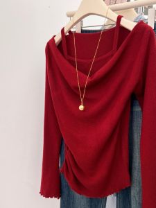 Red Snake Year Fashion Knitted Base Shirt Shoulder Bared One-Shoulder Autumn Winter Womens Sweet Style Cashmere Sweater