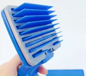 Pet hair massage brush แปรงหวีนวดเก็บขนสัตว์ 1 ชิ้นคละสี