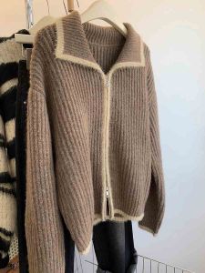 Laziness Style Knitted Bear Fleece Open Cardigan Womens High Collar Loose Woolen Sweater Zipper Long Sleeve Autumn Winter New Arrival
